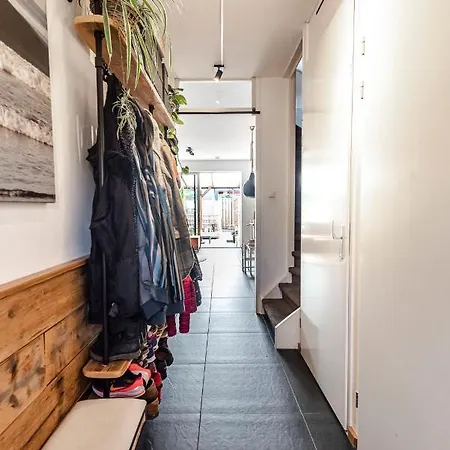 Familyhome Near The Ocean