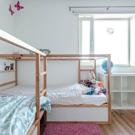 מלון Familyhome Near The Ocean האג